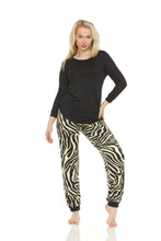 Load image into Gallery viewer, Printed Jogger Pant Pajama Set
